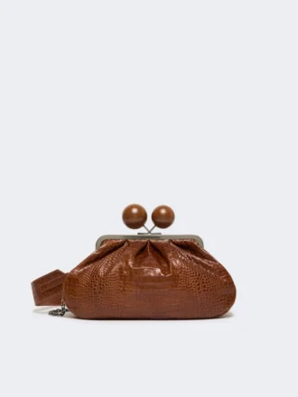 Middelgrote Pasticcino-tas van leer met krokodillenprint, roodbruin Middelgrote Pasticcino-tas van leer met krokodillenprint, roodbruin