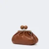 Middelgrote Pasticcino-tas van leer met krokodillenprint, roodbruin
