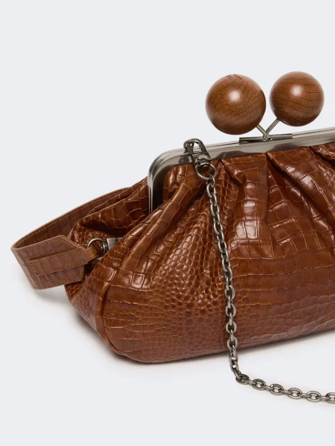 Middelgrote Pasticcino-tas van leer met krokodillenprint, roodbruin
