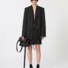 Getailleerde blazer van gabardine met krijtstreep, zwart Getailleerde blazer van gabardine met krijtstreep, zwart