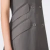 Mouwloos jasje van gabardinewol, middengrijs