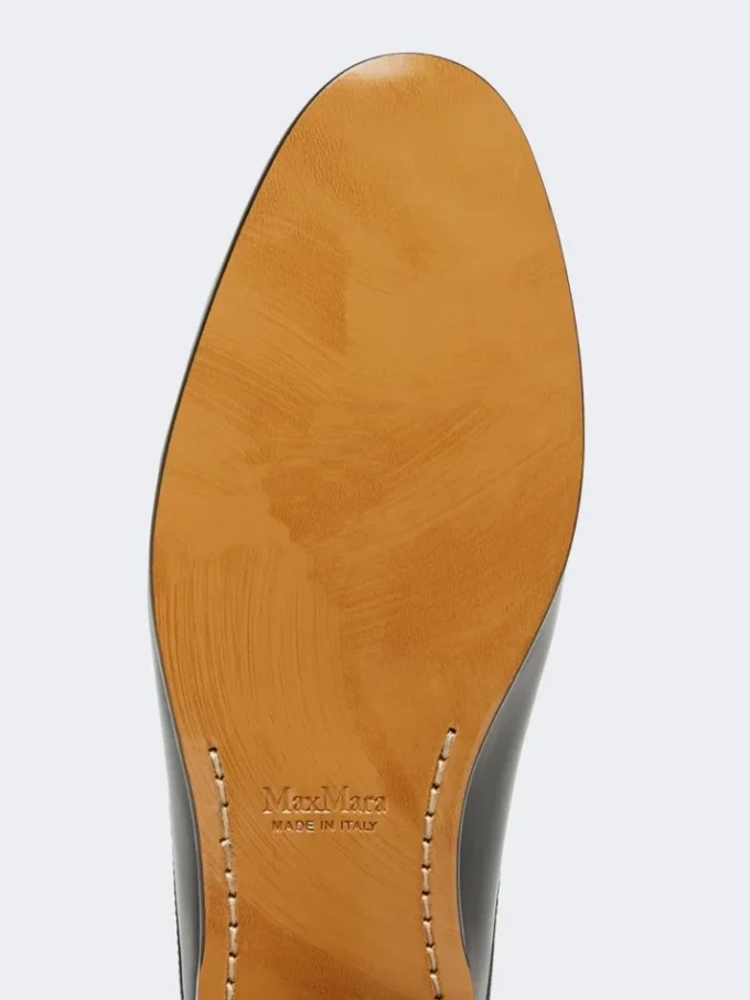 Mule-moccasins van glad leer, zwart Mule-moccasins van glad leer, zwart