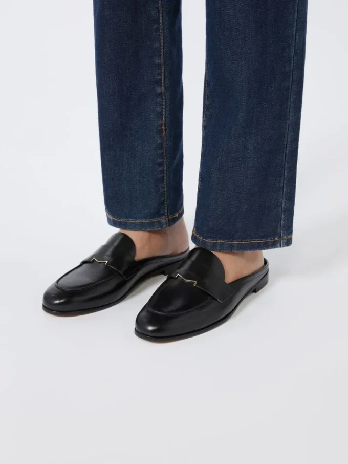 Mule-moccasins van glad leer, zwart Mule-moccasins van glad leer, zwart