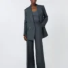 Broek van linnen twill met visgraatmotief, middengrijs Broek van linnen twill met visgraatmotief, middengrijs