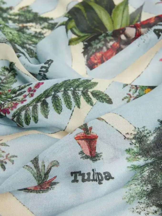 Oversized sjaal van bedrukte zijde en wol, mosterdkleurig