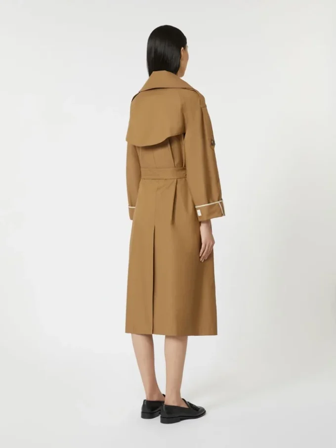 Oversized waterafstotende trenchcoat van twill, bruin Oversized waterafstotende trenchcoat van twill, bruin