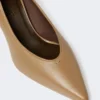 Pumps van nappaleer, kleur mud Pumps van nappaleer, kleur mud