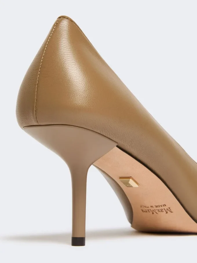 Pumps van nappaleer, kleur mud Pumps van nappaleer, kleur mud