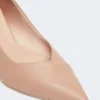 Pumps van nappaleer, poederkleurig Pumps van nappaleer, poederkleurig