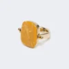 Ring van metaal en hars, oranje Ring van metaal en hars, oranje