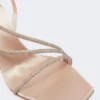 Satijnen sandalen met kristallen, kleur nude Satijnen sandalen met kristallen, kleur nude