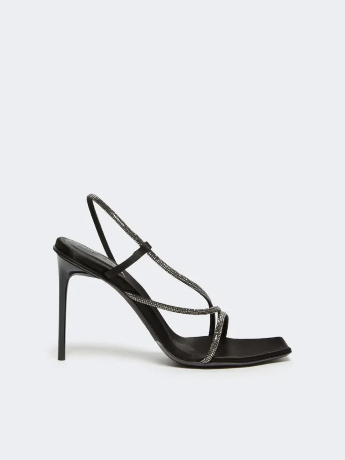 Satijnen sandalen met kristallen, zwart Satijnen sandalen met kristallen, zwart