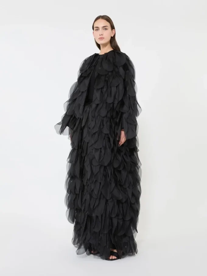 Lange rok met bloemblaadjes van zijden organza, zwart Lange rok met bloemblaadjes van zijden organza, zwart