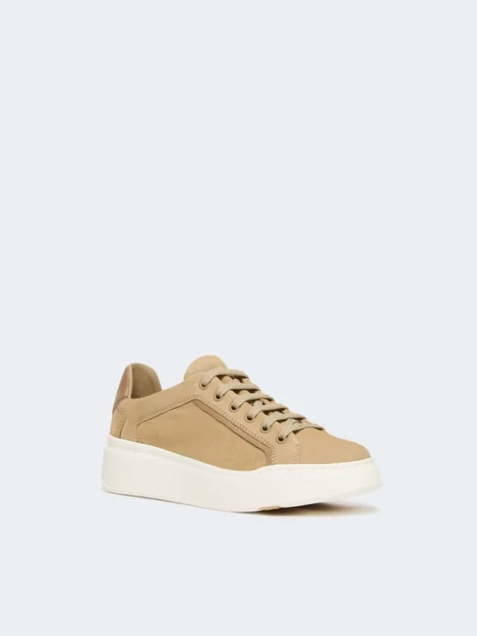 Suède sneakers, zandkleur Suède sneakers, zandkleur