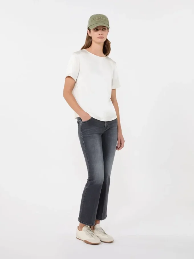 T-shirt van satijn en jersey, ecru T-shirt van satijn en jersey, ecru