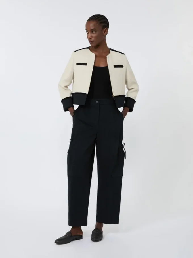 Top van viscose-mix garen, zwart Top van viscose-mix garen, zwart