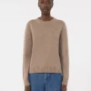 Trui van wol en kasjmier met patchdetail, camel Trui van wol en kasjmier met patchdetail, camel