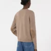 Trui van wol en kasjmier met patchdetail, camel Trui van wol en kasjmier met patchdetail, camel