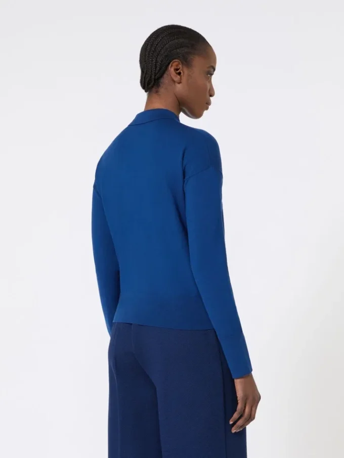 Vrouwelijk wollen vest, china blue Vrouwelijk wollen vest, china blue