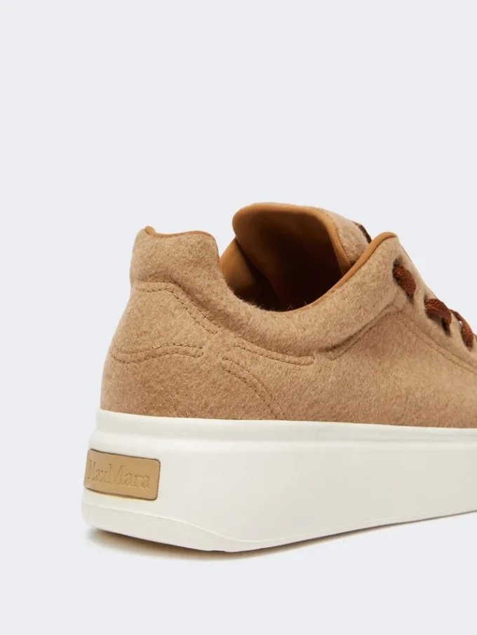 Waterafstotende camel sneakers, camel Waterafstotende camel sneakers, camel