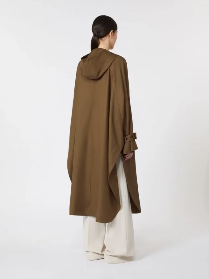 Waterafstotende gabardine-stofjas van wol, bruin Waterafstotende gabardine-stofjas van wol, bruin