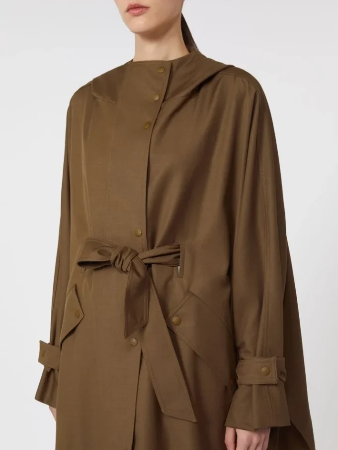 Waterafstotende gabardine-stofjas van wol, bruin Waterafstotende gabardine-stofjas van wol, bruin