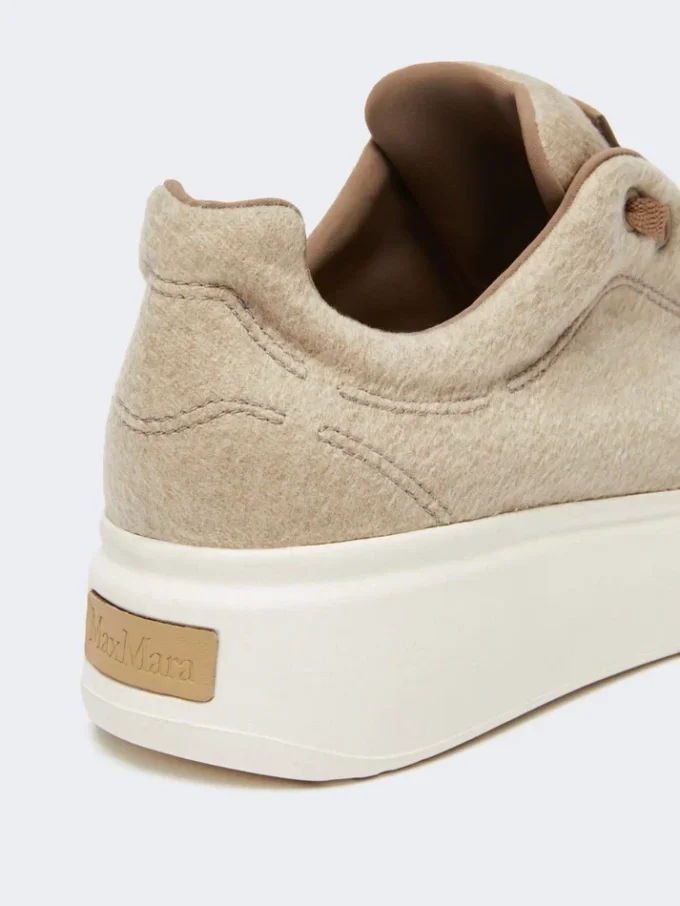 Waterafstotende kasjmier sneakers, beige Waterafstotende kasjmier sneakers, beige