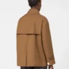 Waterafstotende katoenen trenchcoat met dubbele rij knopen, tabakskleur Waterafstotende katoenen trenchcoat met dubbele rij knopen, tabakskleur