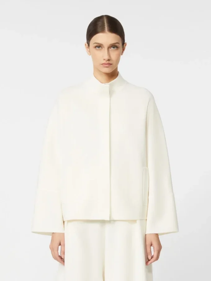 Wollen boxy vest, zijde Wollen boxy vest, zijde