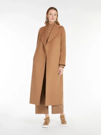 Wollen drap-wikkeljas, camel