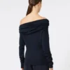 Wollen off-shoulder top, ultramarijn Wollen off-shoulder top, ultramarijn