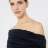 Wollen off-shoulder top, ultramarijn Wollen off-shoulder top, ultramarijn